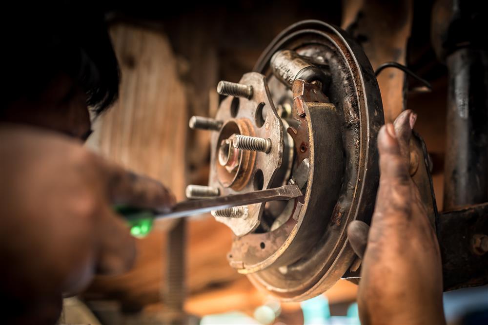 Engine Diagnostics & Repair